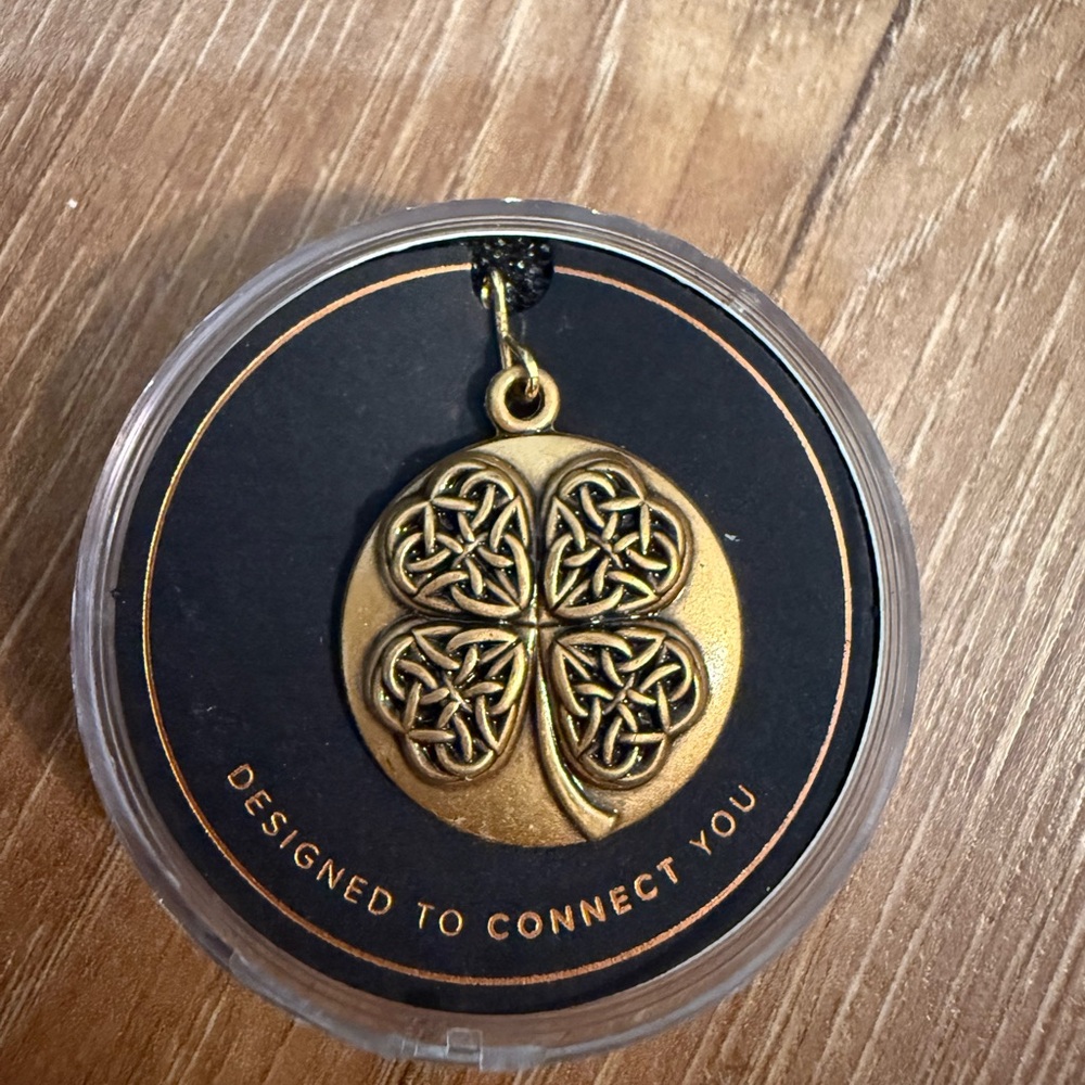 Gold Celtic Knot Charm